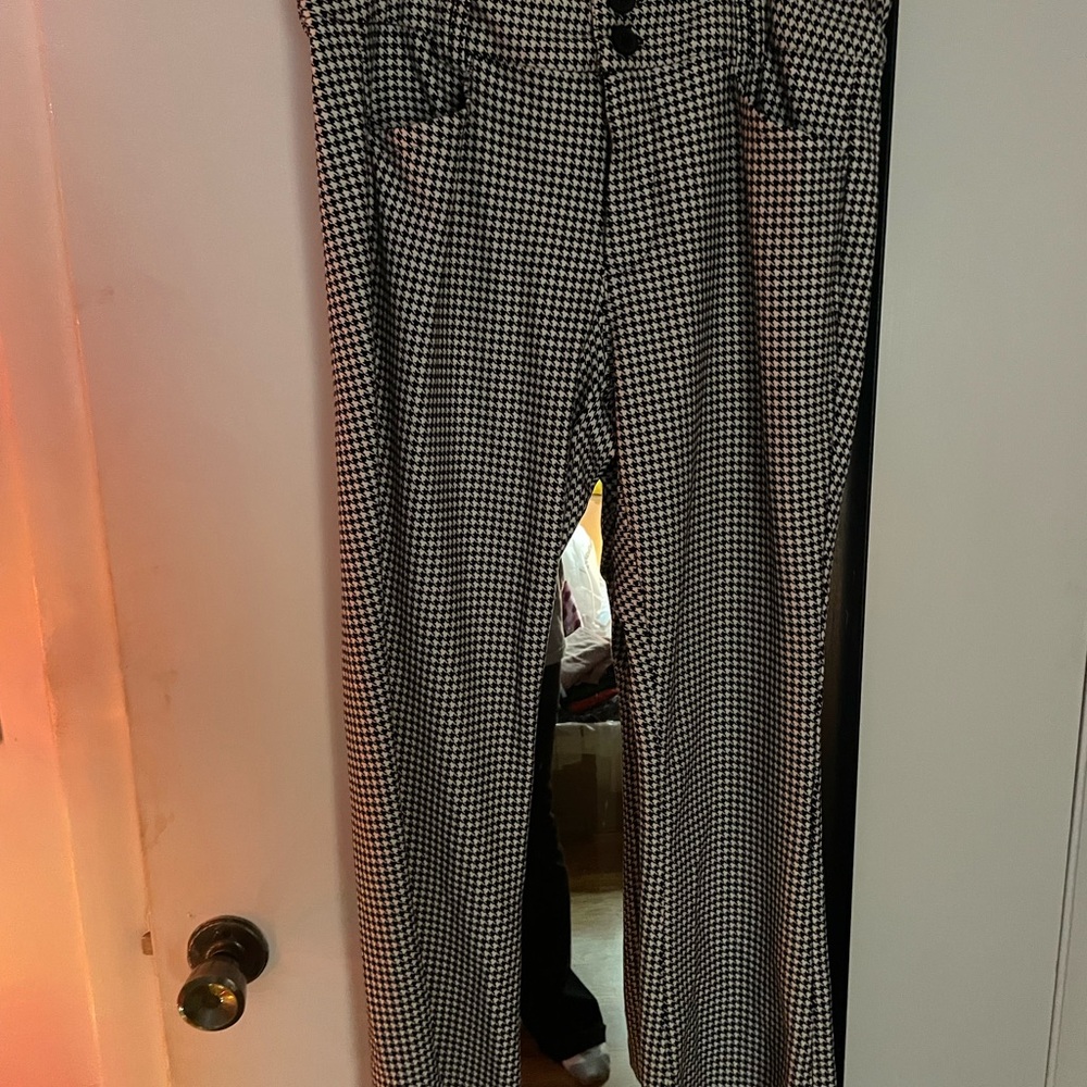 Studio Black and White Houndstooth Trousers